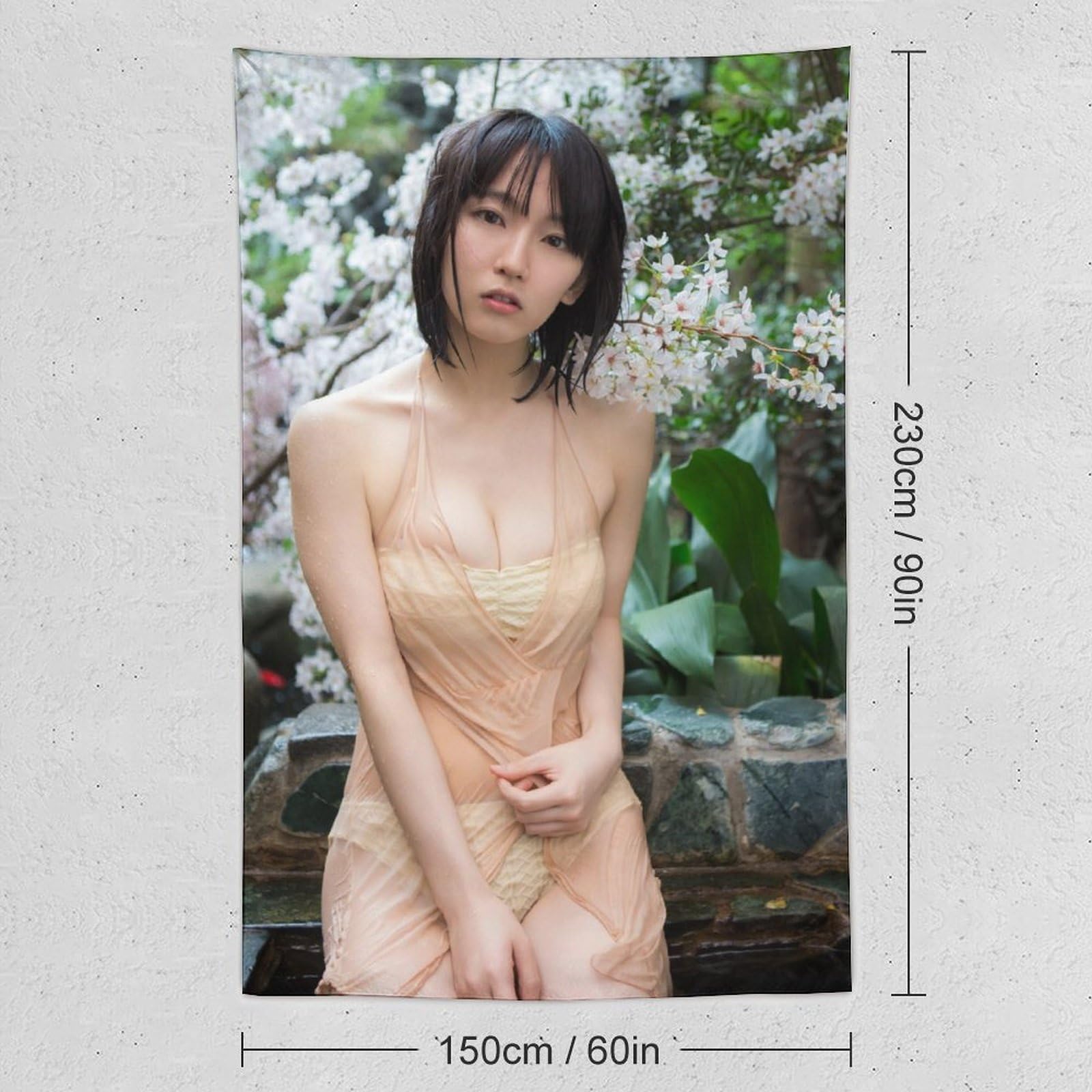 Amazon.co.jp: 吉岡里帆 写真ポスター (385) タペストリー クール